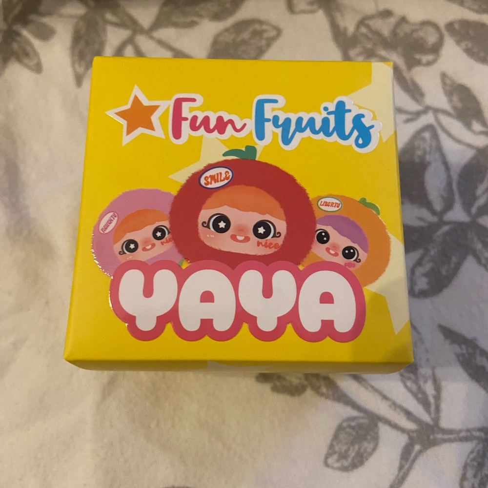 Yaya Fun Fruits Plush Pendant Mystery Box
